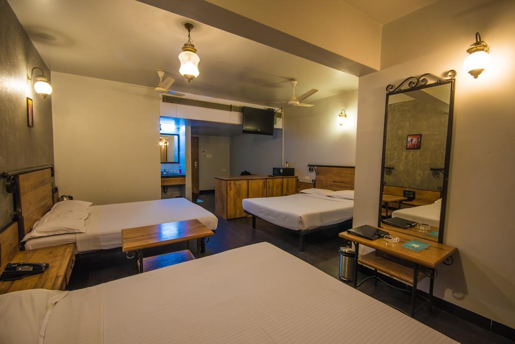 Hotel Infiniti And